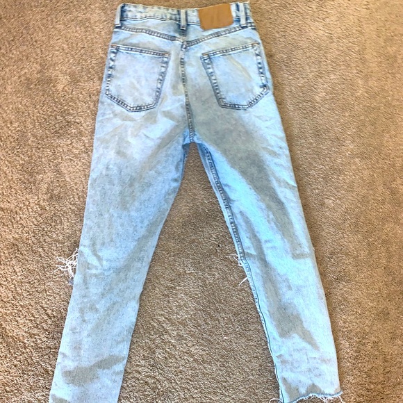 H&M - Picture 2 of 3